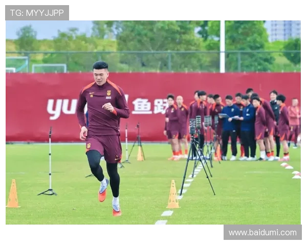 国足迎战喀麦隆首发调整 胡荷韬登场